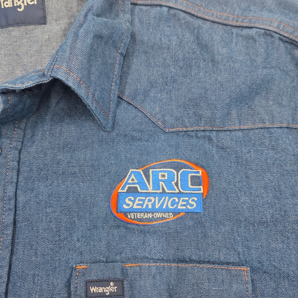 Wrangler Mens Blue Denim Western Snap Shirt 3XL Big ARC Services Logo Workwear - Picture 3 of 4